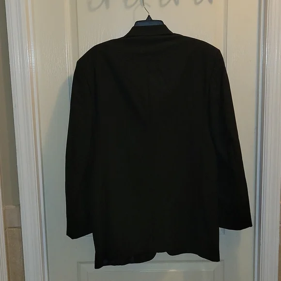 Chaps Ralph Lauren black tuxedo jacket Fully lined 40 Reg Excellent condition…